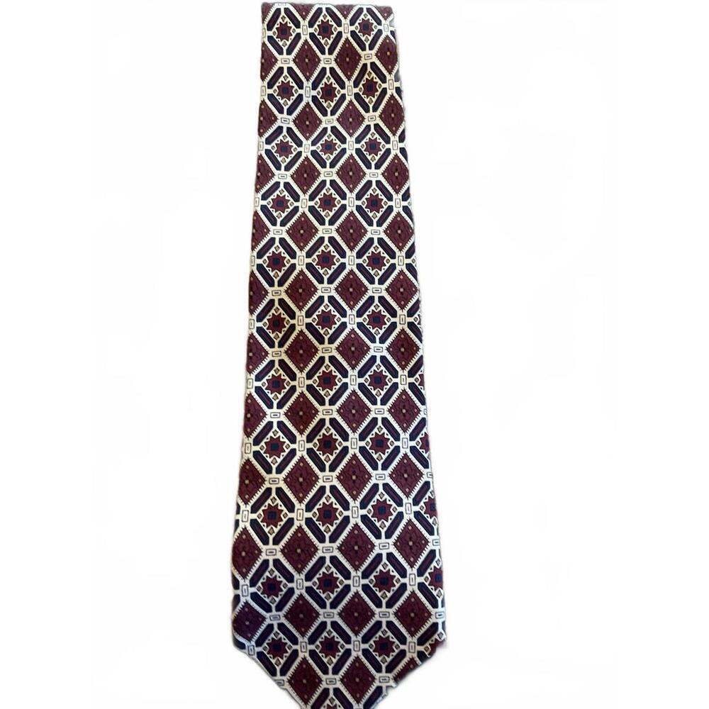 Talbot Elegant Patterned Silk Tie by Boyd
